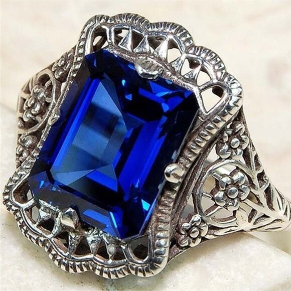 🍁925 Silver Plated Retro Style Emerald Cut Blue CZ Ring, MARR9334 - Picture 5 of 6